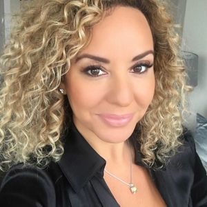 Meet your Posher, Alisa